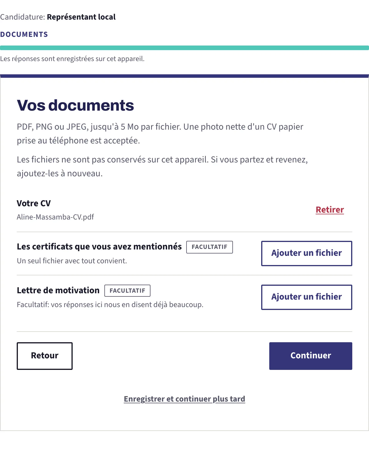 L'écran des documents avec le CV joint et son nom de fichier affiché, au-dessus des deux emplacements facultatifs